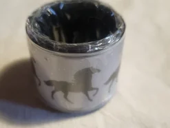 Tradera Oanvänd reflex med hästar att ha runt armen> Övriga Accessoarer