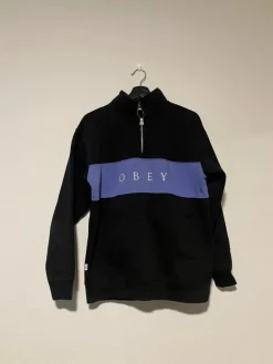 Tradera Obey tröja, Storlek S^ Herrkläder