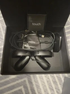 Tradera Övrigt Dator- & Tv-spel<Oculus Rift VR-headset