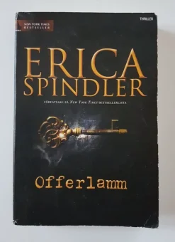 Tradera OFFERLAMM - Erica Spindler> Skönlitteratur
