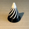 Tradera Omöjlig spiral-kon, svart/vit> Fidgets