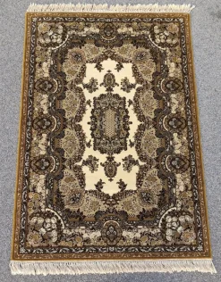 Tradera Orientalisk Matta 200x140 cm^ Mattor