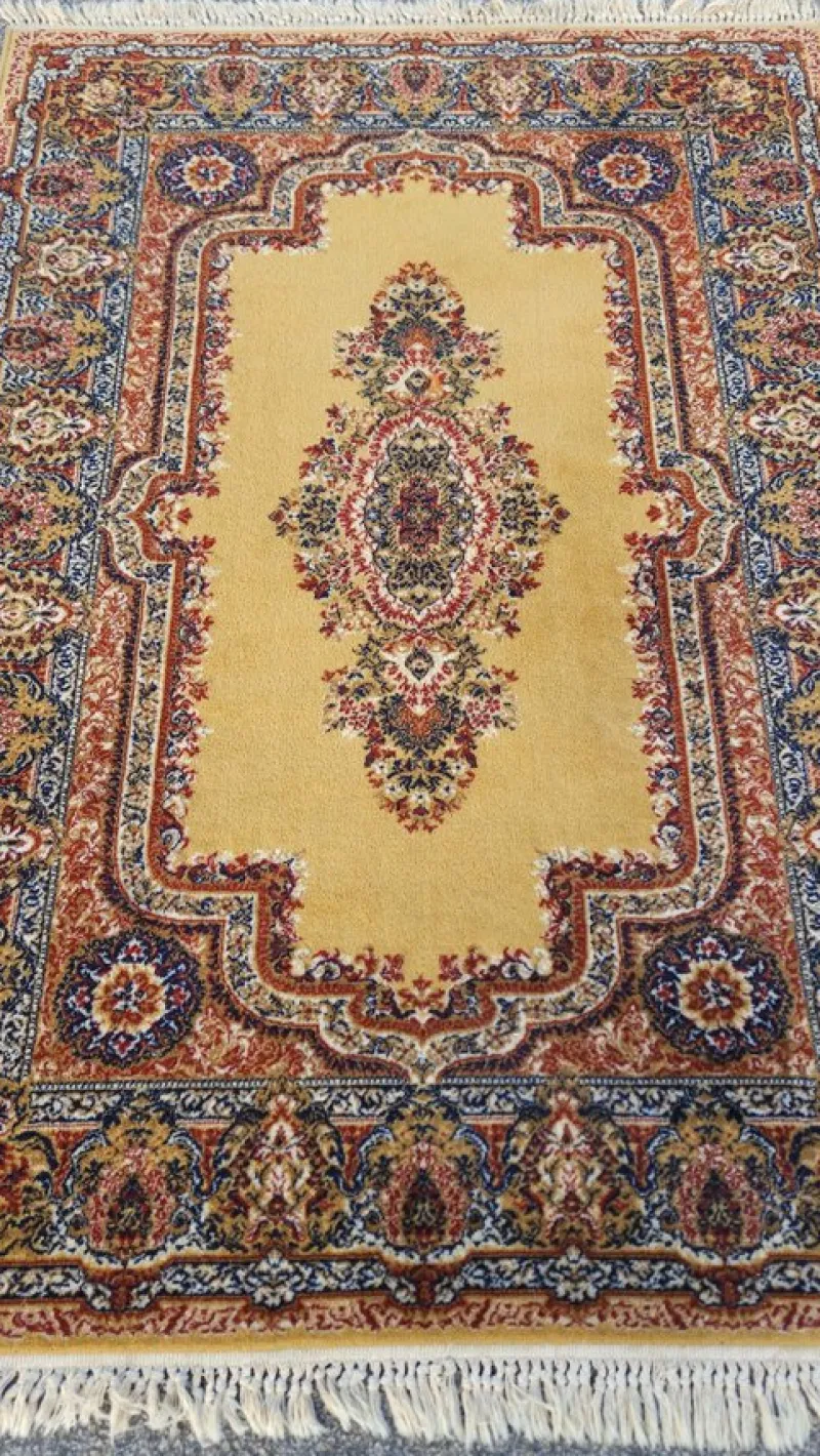 Tradera Orientalisk Matta 200x140cm^ Mattor
