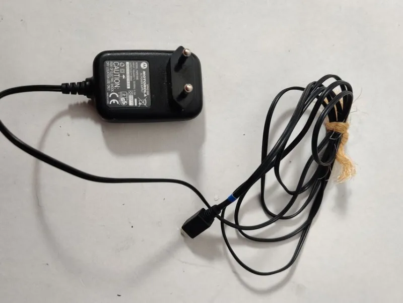 Tradera Övrigt<Original Motorola FMP5189B SPN5189B AC Power Supply 5V 550m