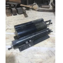 Tradera Övriga Samlarsaker<Original Odhner räknemaskin från Göteborg