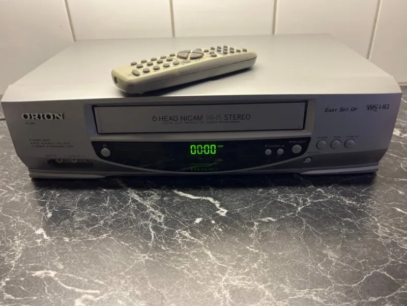 Tradera Orion VC-800 VHS Videospelare med fjärrkontroll^ Dvd-, Video- & Blurayspelare