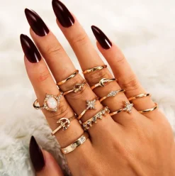 Tradera Ringar<13-pack Boho Guld Ringar - Glittrande Rhinestones & Olika Mönster