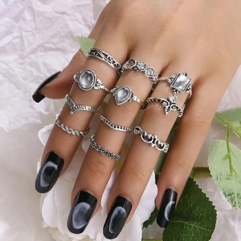Tradera Ringar<11-pack Boho Silver Ringar - Vita Rhinestones & Olika Mönster