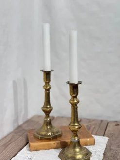 Tradera Paret vackra gamla ljusstakar i mässing> Tenn & Mässing