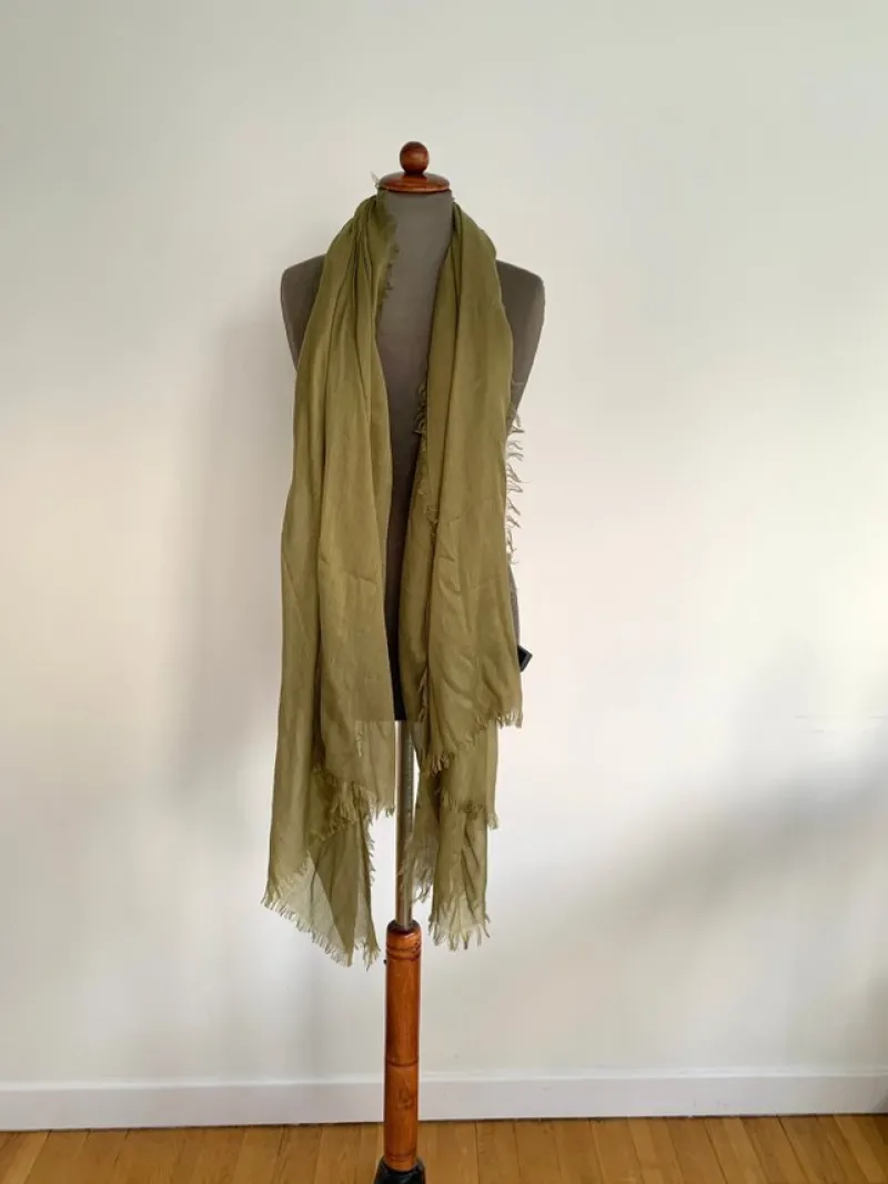 Tradera Parfois olivgrön sjal stor Nyskick scarf halsduk> Sjalar & Halsdukar