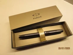 Tradera Pennor & Tillbehör<PARKER INGENUTY RESERVOARPENNA SVART METALLIC