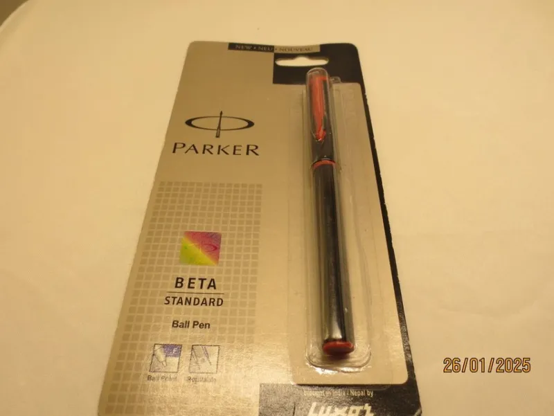 Tradera Pennor & Tillbehör<PARKER KULPENNA BETA RÖD/SVART