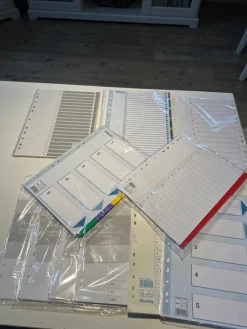 Tradera Affärsverksamhet<Parti pappersregister för A4 pärm