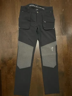 Tradera Segling<Pelle P seglarbyxor i nyskick, herr S