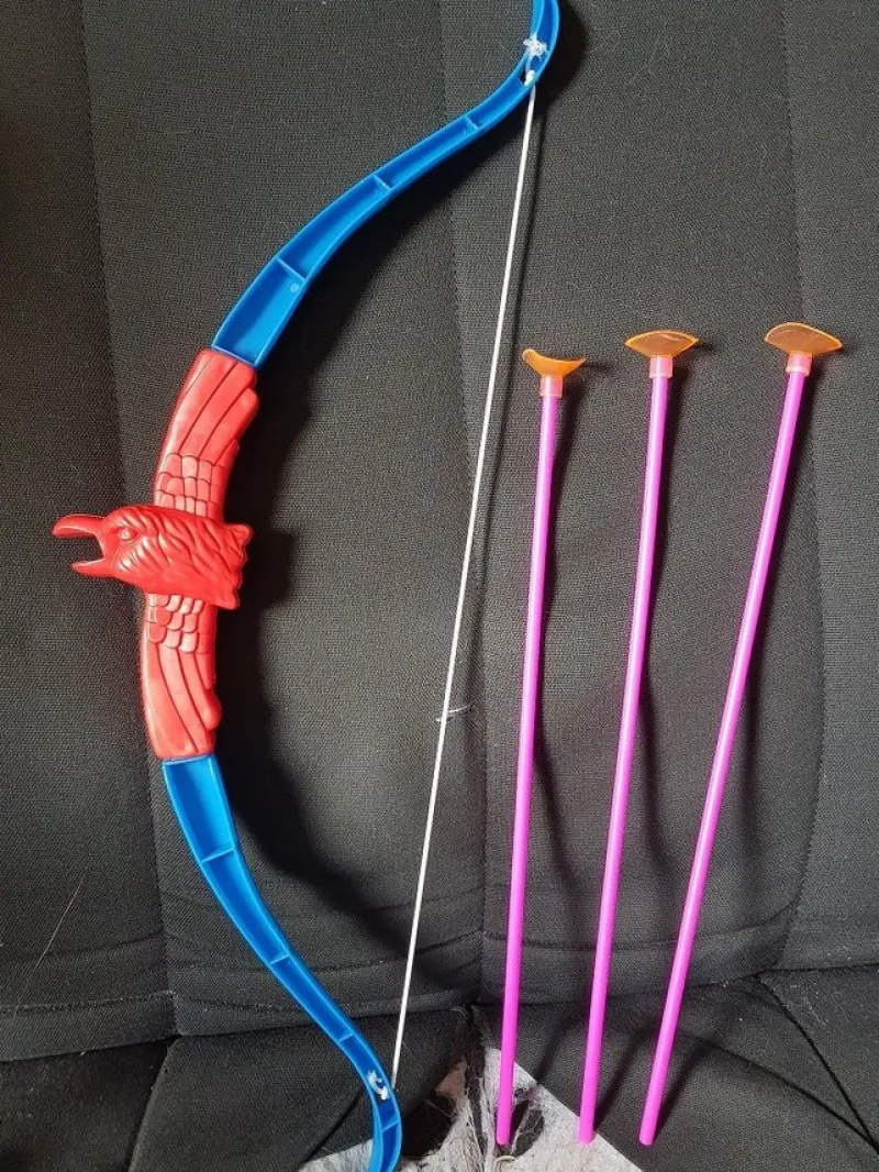 Tradera Pilbåge med sugpropp pilar för barn Bow and arrow set> Utomhusleksaker