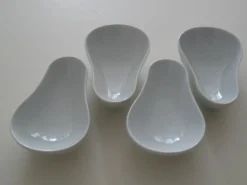 Tradera PILLIVUYT . AVOKADOSKÅLAR . 4 ST . PORSLIN . FINT BRUKSSKICK> Keramik & Porslin, Utländskt