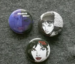 Tradera pins 25 mm, Modesty Blaise. 3 st fast pris 60 kr, inkl. porto> Tygmärken & Pins