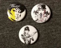 Tradera pins 25 mm, Modesty Blaise. 3 st fast pris 60 kr, inkl. porto> Tygmärken & Pins