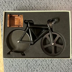 Tradera Cykel<Pizzarulle i cykeldesign - unik och snygg!