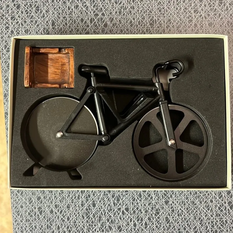 Tradera Cykel<Pizzarulle i cykeldesign - unik och snygg!