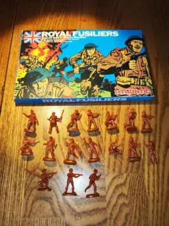 Tradera Plastsoldater Royal Fusiliers (Atlantic) 1/72^ Militära Leksaker