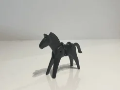 Tradera Playmobil svart häst med sadel 70-tal geobra - vintage> Figurer & Leksaksvärldar