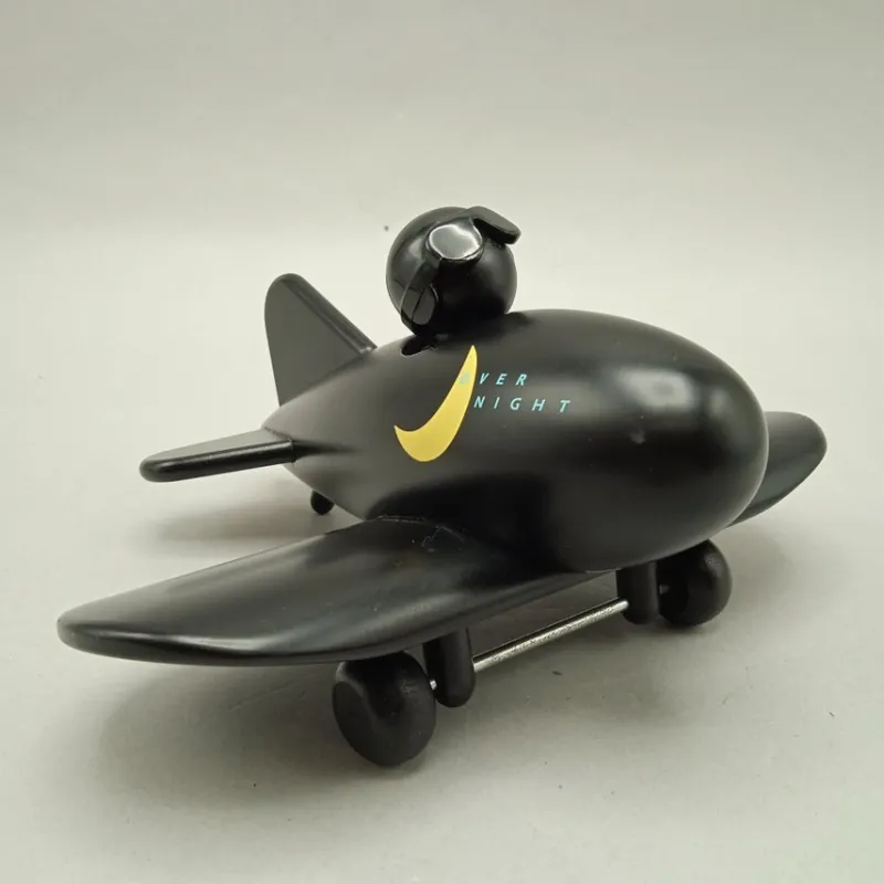 Tradera Playsam, flygplan SAS Air de Colcogne.^ Flyg