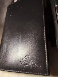 Tradera plånbok SVART Florentino Regulare 10,5x16,5 cm> Plånböcker