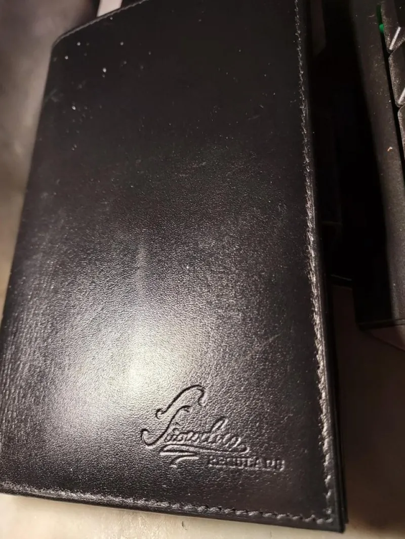 Tradera plånbok SVART Florentino Regulare 10,5x16,5 cm> Plånböcker