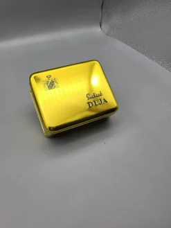 Tradera Varuförpackningar<Plåtburk Suchard Duja 14 x 11.5 x 5.5 cm