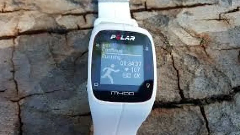 Tradera Träning<Polar M400 Pulsklocka + laddsladd