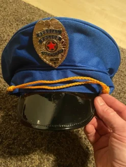 Tradera Polismössa för barn - utklädning/maskerad> Utklädnad & Rollek