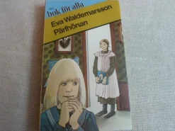 Tradera PÄRLHÖNAN, EN BOK FÖR ALLA, EVA WALDEMARSSON, BOK, BÖCKER> Serier Övriga Världen