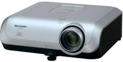 Tradera Projektor - Sharp XR-10XL - 2000 anslilumen - Ej fjärr^ Projektorer