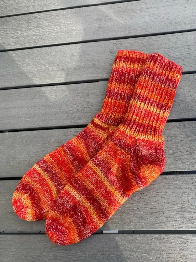 Tradera Raggsockor dam hemstickade, härligt för frusna fötter^ Kläder