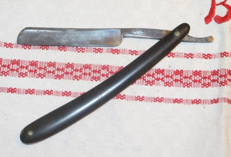 Tradera Rakning<RAKKNIV. EDV. NEISTRÖM. ESKILSTUNA.