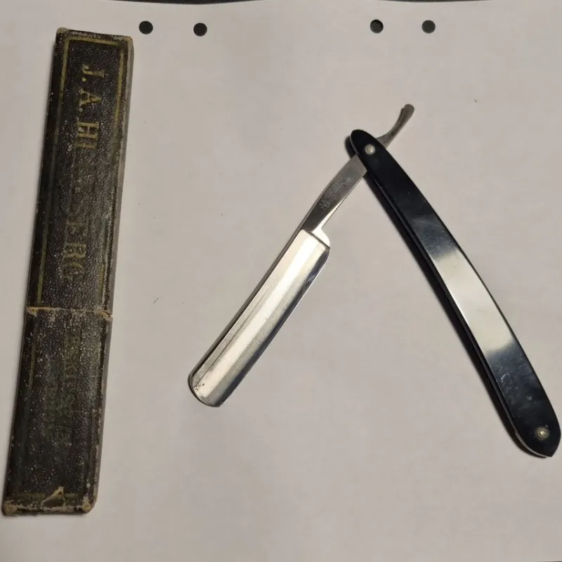 Tradera Rakning<Rakkniv J.A. Hellberg Eskilstuna med fodral