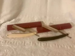 Tradera Rakning<Rakknivar Äldre 2 st NO 4 +31 * CV Heljestrand+Fodral*Fina*