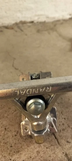 Tradera Övrig Sport & Fritid<Randal longboardtruckar 180mm