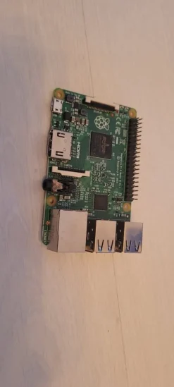 Tradera Raspberry Pi 2 Model B (case ingår)> Övrigt Datorer & Tillbehör