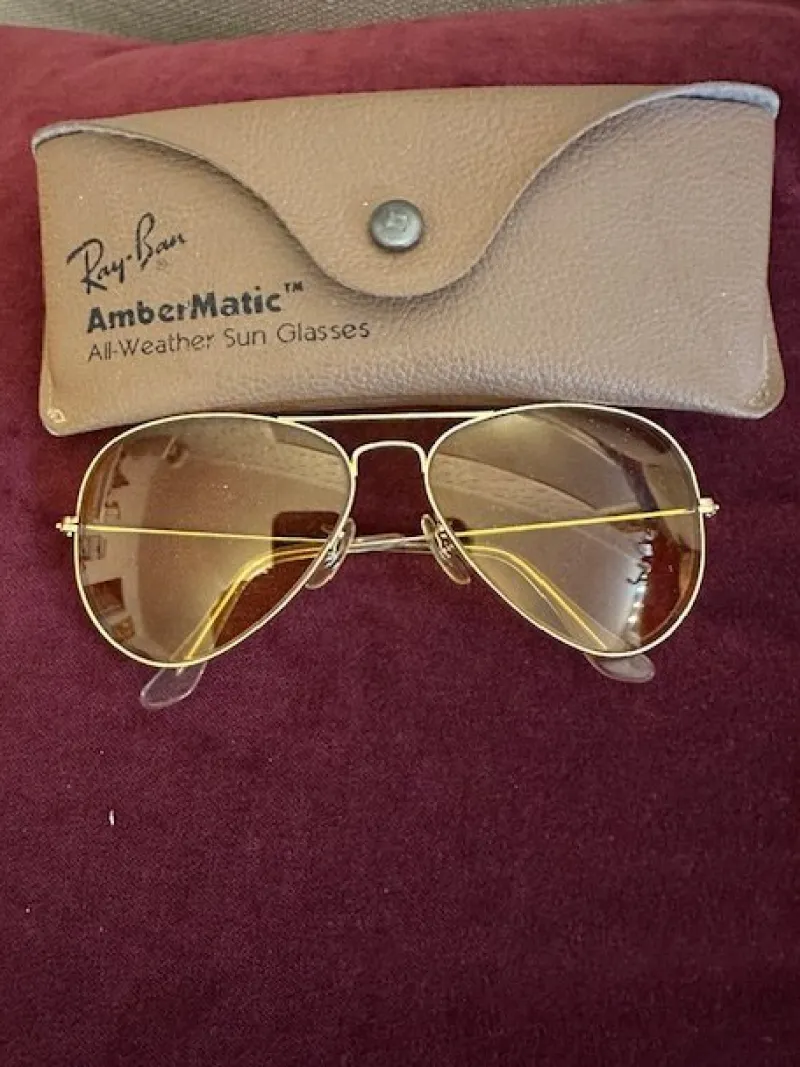 Tradera Ray-Ban AmberMatic All-Weather Solglasögon med fodral> Solglasögon