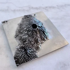 Tradera Relief Mt Tambora Indonesien - Tung topografi i massiv metall - Vulkan - Geologi^ Skalamodeller