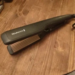 Tradera Hårvård<Remington S3580 Ceramic Crimp 220 Krustång