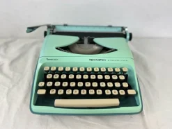 Tradera Technica & Nautica<Remington Streamliner skrivmaskin