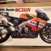 Tradera Repsol Honda RC211V - påbörjad^ Plastbyggsatser