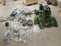 Tradera Reservdelspaket ATV/Quad - Motor, Plastdetaljer, Hjul m.m.^ Atvs