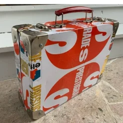 Tradera Retro portfölj i plåt> Kuriosa