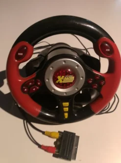 Tradera Övrigt Dator- & Tv-spel<Retroratt X-racer med förinstallerat racingspel