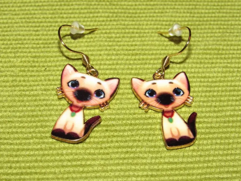 Tradera Egendesignade Smycken<Örhängen med katt/katter av emalj/zinklegering/rostfritt stål.