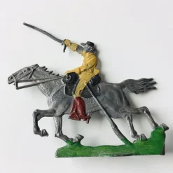 Tradera Ridande Soldat i tenn Till häst Tennsoldat Leksaker Tennfigur Figur ca 5 cm hög^ Militära Leksaker